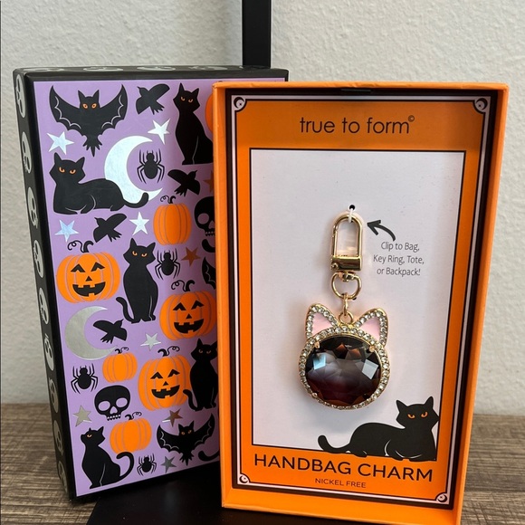 Sleek Black Cat w/ Rhinestones Bag Charm - Picture 1 of 6